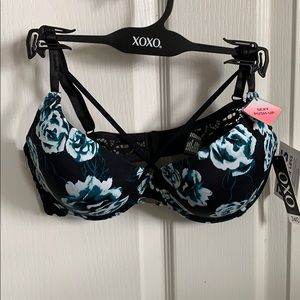 NWT XOXO Strappy Push-up Bra